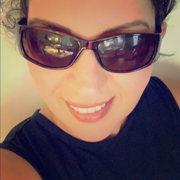 Leapord print sunglasses 😎 - Picture 1 of 6